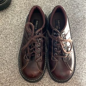 vintage Skechers leather oxfords